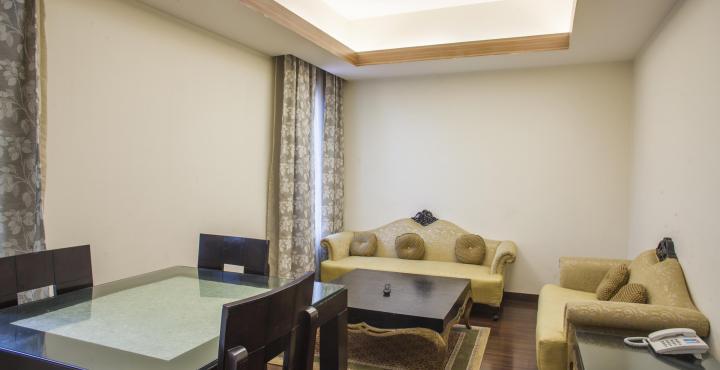 Radisson Srinagar Hotell Exteriör bild